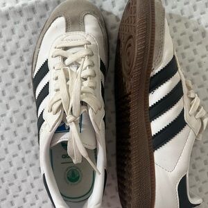Adidas White samba Sneakers